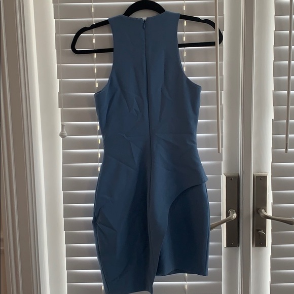 Dress - Picture 4 of 4